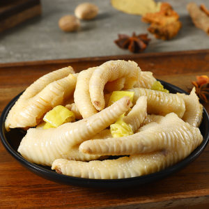 三只松鼠_泡椒凤爪100g鸡爪熟食特产小吃鸡脚休闲小零食办公室