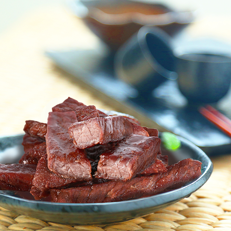 休闲零食肉脯内蒙古手撕肉干 箱 500g 风干牛肉条 三只松鼠 新品 休闲零食肉脯内蒙古手撕肉干 箱 500g 风干牛肉条 三只松鼠 新品