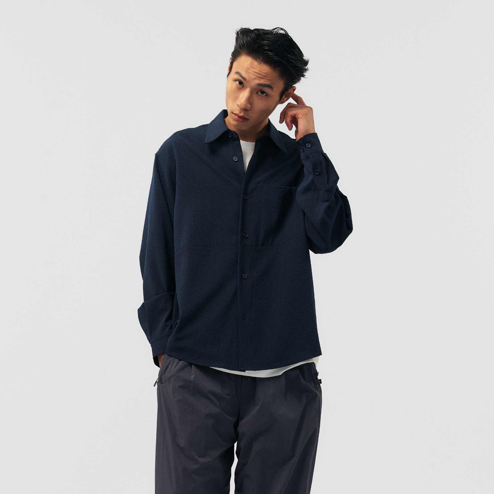 BOHRHOO25AW「极简百搭」泡泡纱暗袋抗皱素色条纹长袖衬衫男女秋 - 图1