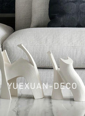 粤萱简约现代树脂金属动物摆件售楼处样板间酒店展厅玄关客厅床柜