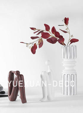 粤萱简约现代树脂弯曲人物摆件售楼处样板间酒店儿童房床头柜软装