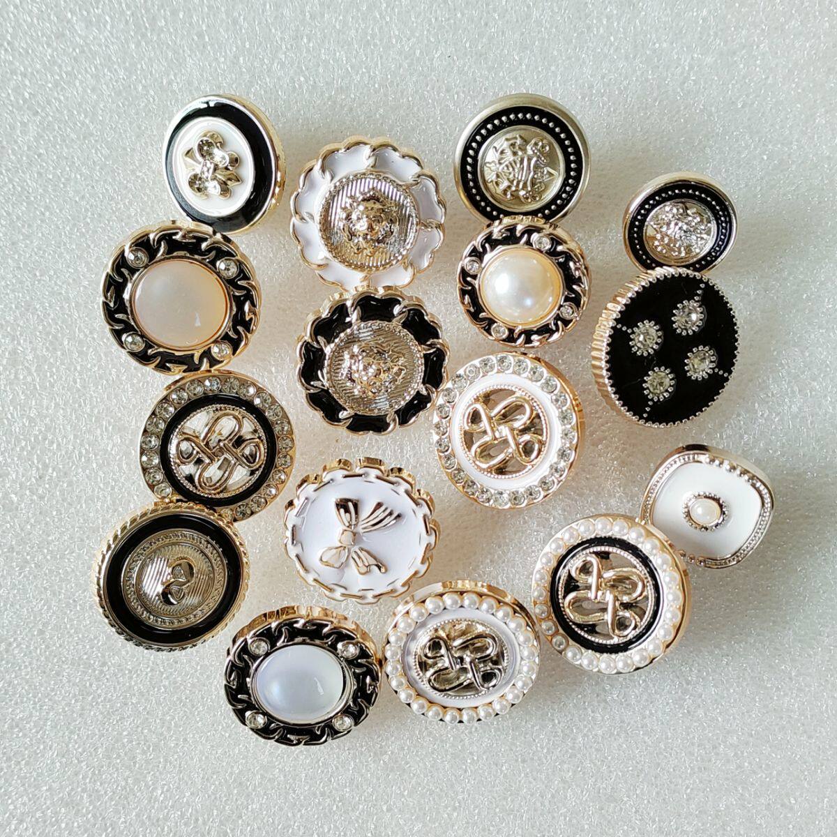 上衣毛衣纽扣女妮子羊绒大衣珍珠镶水钻钮扣睡衣外套百搭装饰扣子