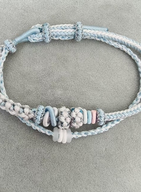 手工编织双联结蓝白桃花结手链