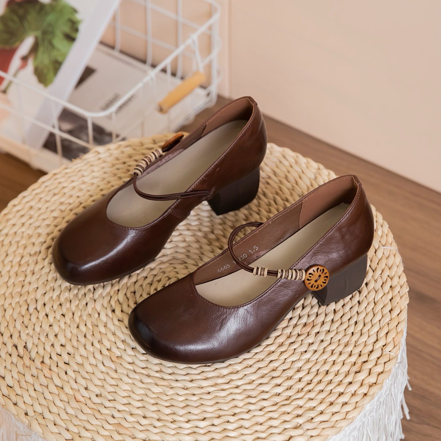 龍林2026坡跟妈妈鞋软底舒适真皮女鞋百搭玛丽珍女士单鞋雪地靴,淘宝优惠券,粉丝福利购,淘宝优惠卷