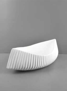 简约白色树脂船形果盘托盘摆件