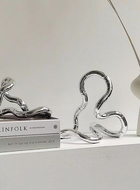 轻奢莫比乌斯软装饰品摆件