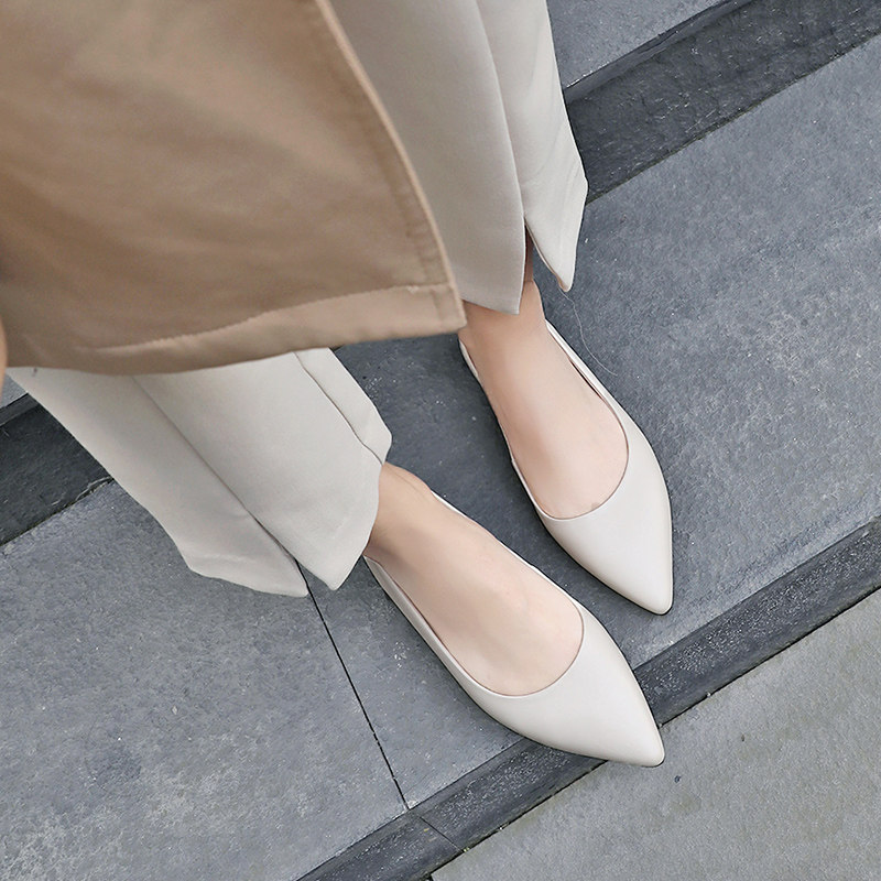 白色软皮大码浅口尖头平底单鞋2024年新款秋冬季百搭软底平跟女鞋,淘宝优惠券,粉丝福利购,淘宝优惠卷