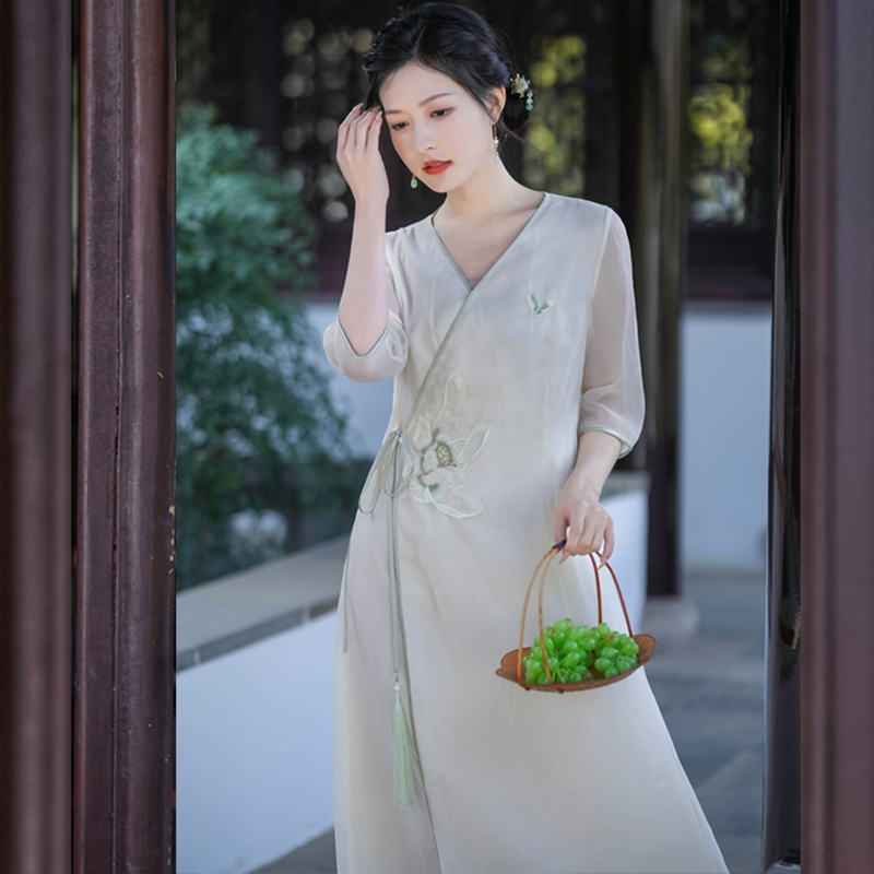 芷荷 中国风复古茶服女夏仙气禅意茶艺新中式汉服改良绣花连衣裙 - 图1