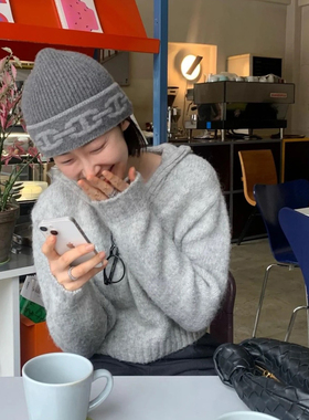 老钱风猪鼻提花山羊绒针织冷帽子