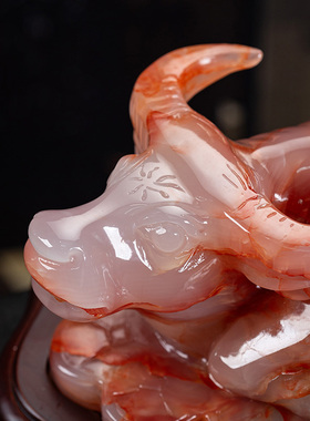 石诚记天然玉石牛转乾坤摆件中式