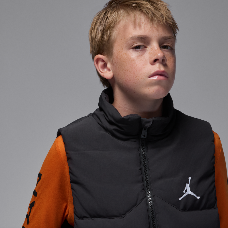 耐克乔丹大童三防羽绒服马甲冬季男童保暖防泼水JORDAN HQ8120,淘宝优惠券,粉丝福利购,淘宝优惠卷