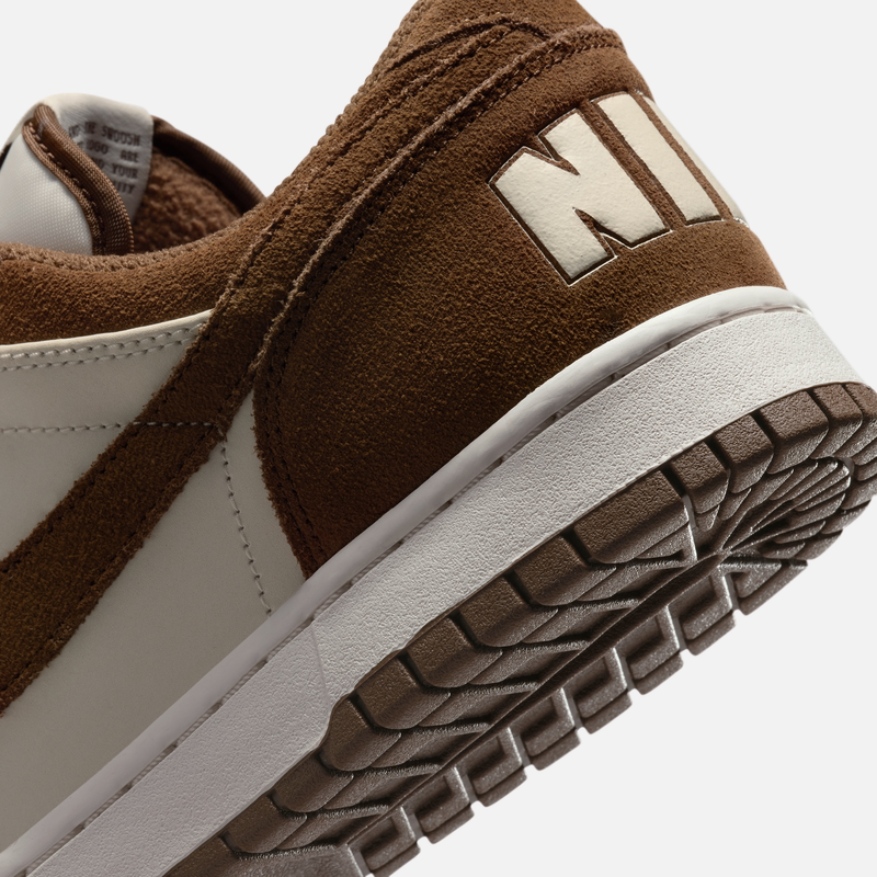 耐克男子秋冬低帮板鞋NIKE BIG LOW IO4224