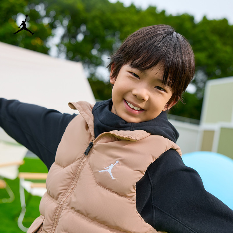 耐克乔丹大童三防羽绒服马甲冬季男童保暖防泼水JORDAN HQ8120,淘宝优惠券,粉丝福利购,淘宝优惠卷