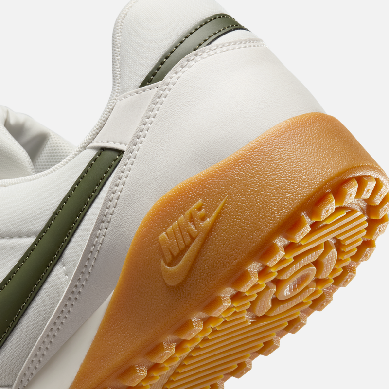 耐克男子复古足球薄底鞋春季平底运动鞋NIKE TERRA MANTA HQ4502,淘宝优惠券,粉丝福利购,淘宝优惠卷