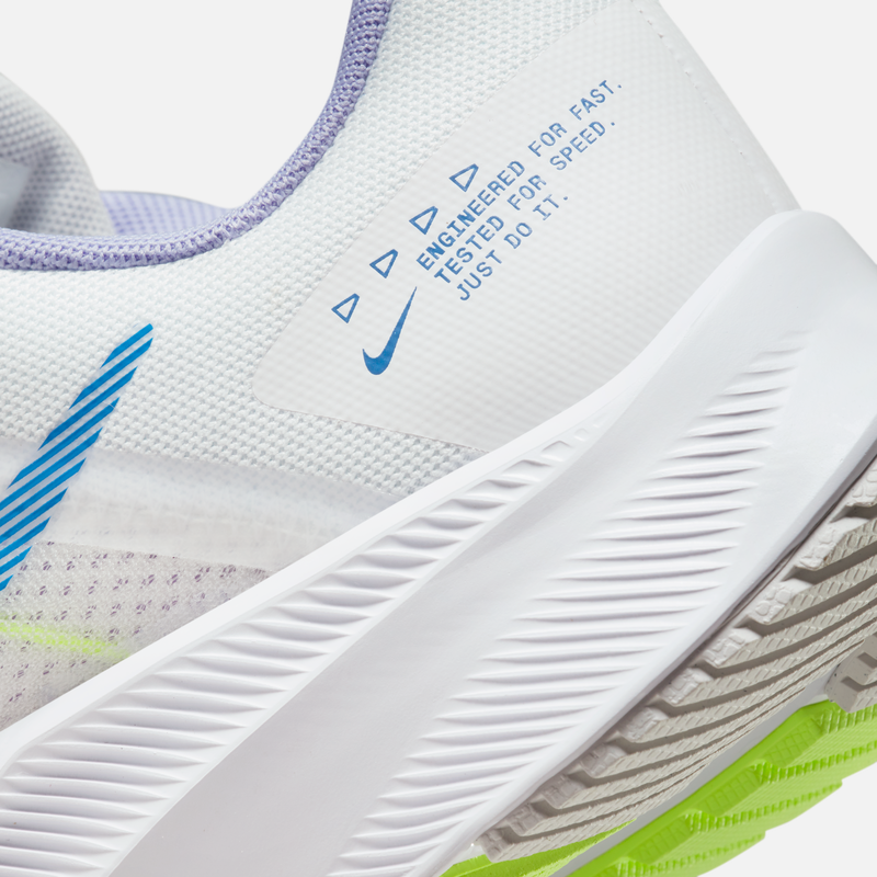 Nike耐克官方QUEST 4女子公路跑步鞋夏季透气轻便缓震运动DA1106