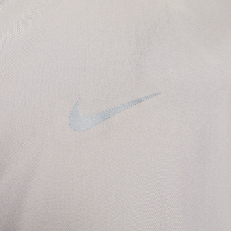 耐克男子训练跑步夹克春季轻薄梭织反光外套NIKE MILER DD4747,淘宝优惠券,粉丝福利购,淘宝优惠卷