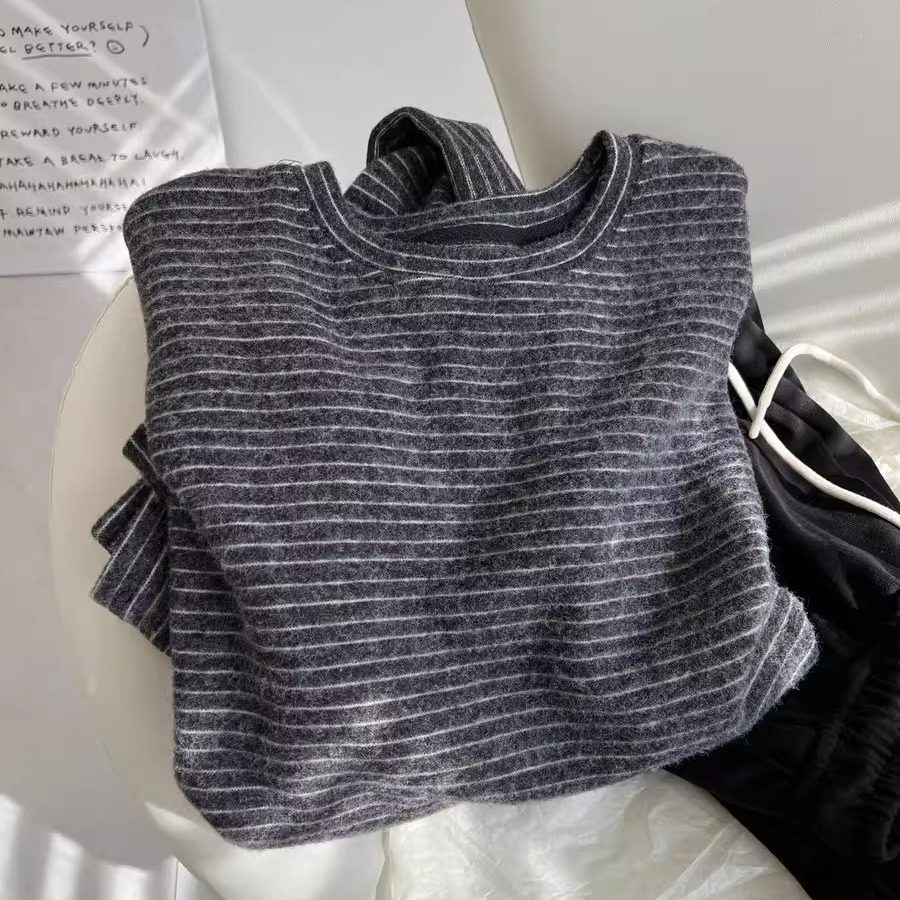 广州十三行女装条纹长袖t恤衫女春秋韩系慵懒风毛绒软糯打底上衣 - 图0