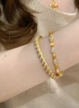 老钱风手工拉丝鸽子蛋红刚玉手链