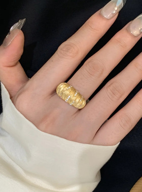 老钱风肉嘟嘟缎金南瓜戒指复古