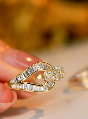 ins时尚潮流百搭马蹄扣钻石戒指