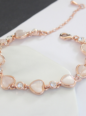 时尚风镶钻猫眼石饰品爱心手链