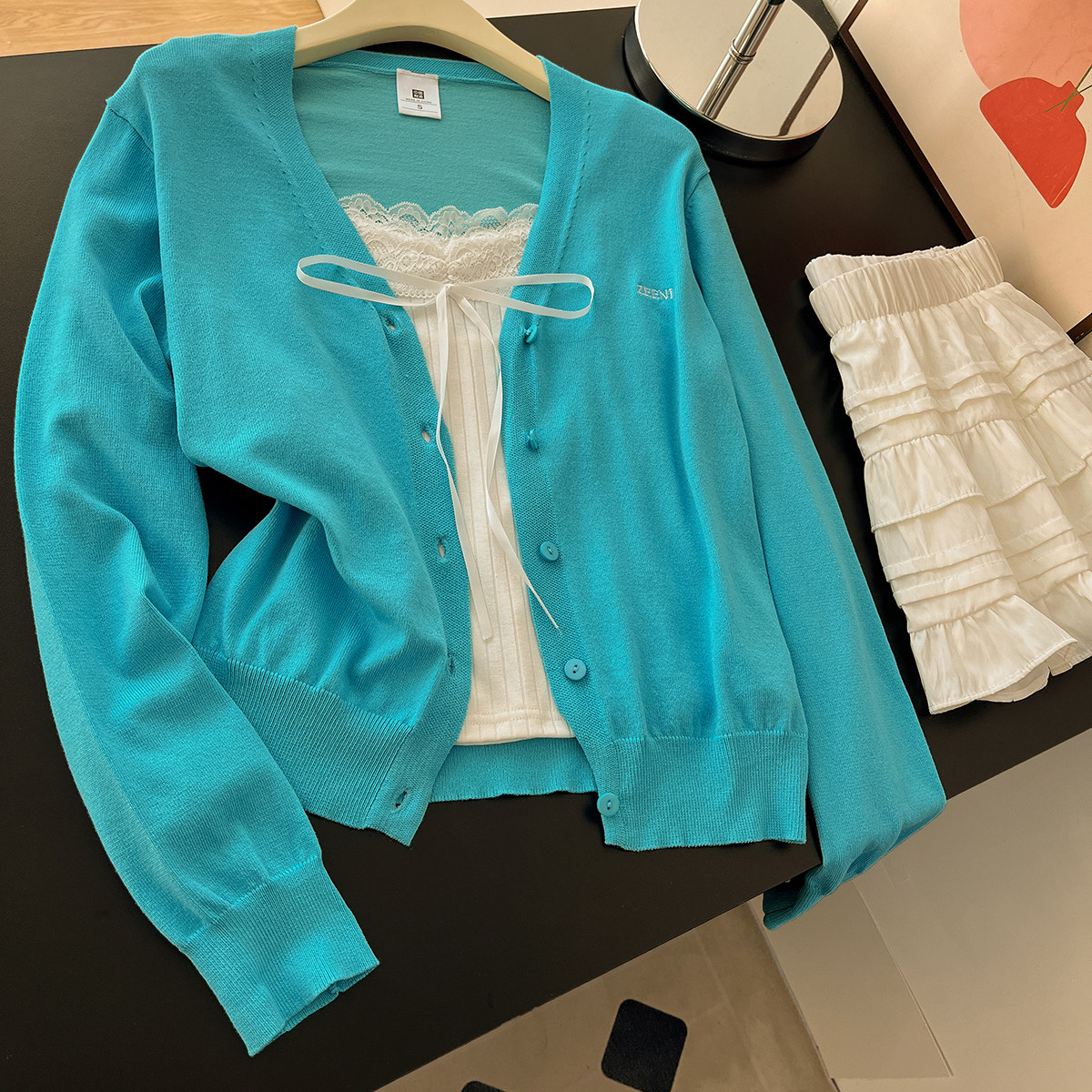 氧气松弛！韩系多巴胺蓝色针织开衫女蕾丝拼接系带小吊带早秋套装,淘宝优惠券,粉丝福利购,淘宝优惠卷