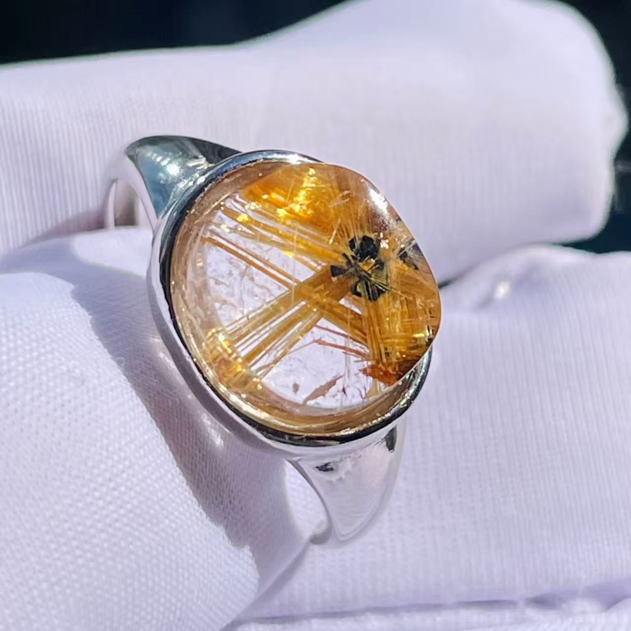 Natural crystal titanium blonde flower bare stone wealth jewelry silver inlaid ring ring ring adjustable one thing one picture