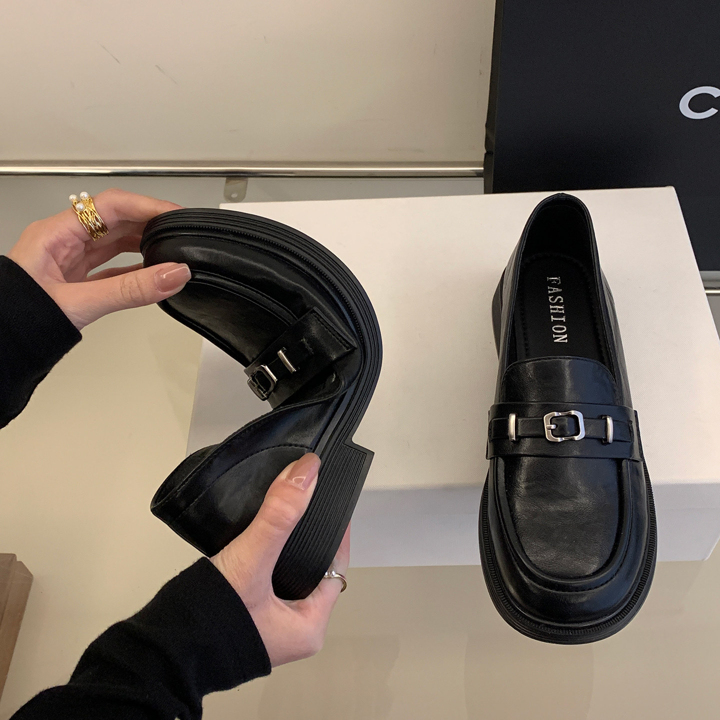 黑色乐福鞋女2026新款英伦风百搭懒人一脚蹬豆豆鞋金属扣平底单鞋,淘宝优惠券,粉丝福利购,淘宝优惠卷