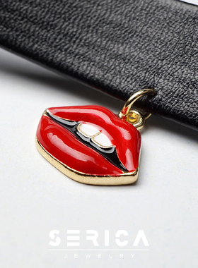 原宿风红唇蹦迪皮项圈