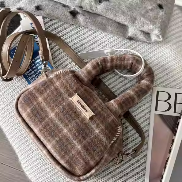 撤柜清！吊牌价239元！复古时髦秋冬毛呢格子单肩斜挎手提小方包,淘宝优惠券,粉丝福利购,淘宝优惠卷