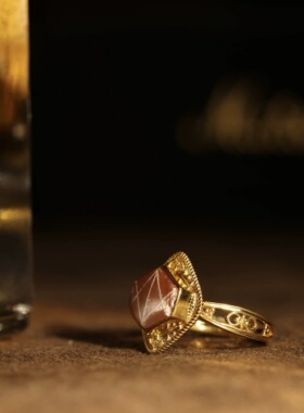 玄同.藏原创黄金镶嵌红玉髓戒指