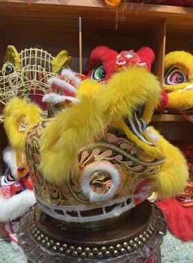 南狮行佛山醒狮成年南狮金黄狮头