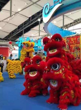 单人童狮 南狮行单人舞狮 单人狮