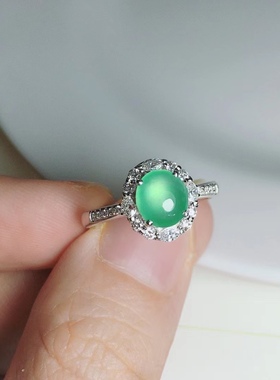 缅甸翡翠木那戒指 完整起萤光 18k金镶嵌钻石翡翠蛋面 高端大气