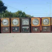 Old clocks Old and old clock Cultural Revolution Old hanging clocks 70 80s Machinery folk old objects farmhouse Furnishing