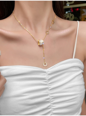 高级感轻奢新款配饰品小蛮腰项链