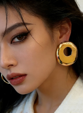 欧美夸张高光亮面镂空耳环女小众极简金属风跨境耳环显脸小耳饰