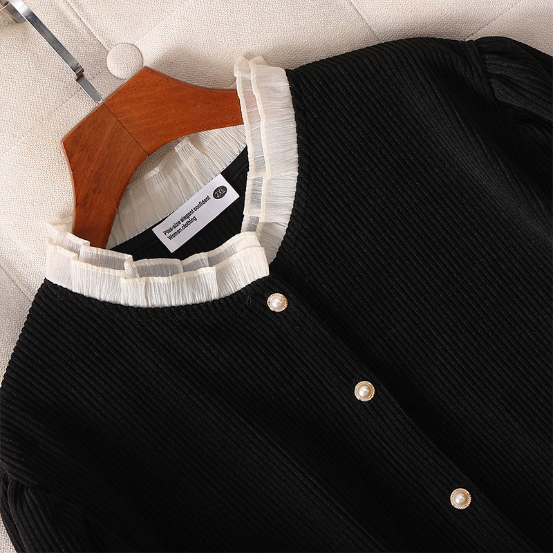  伊自尚服饰短外套