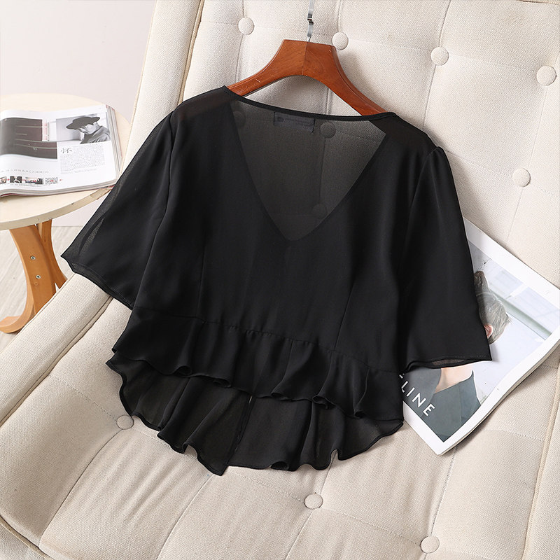  伊自尚服饰短外套