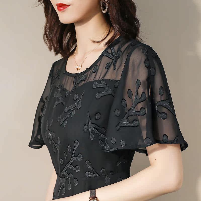  伊自尚服饰大码女装