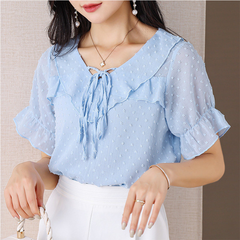  伊自尚服饰衬衫