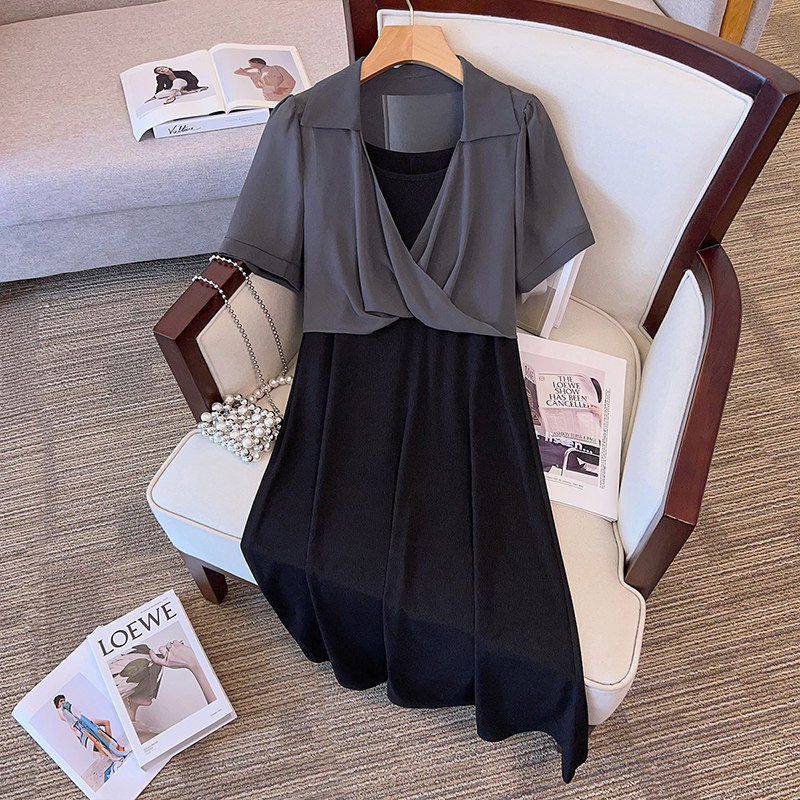  伊自尚服饰连衣裙