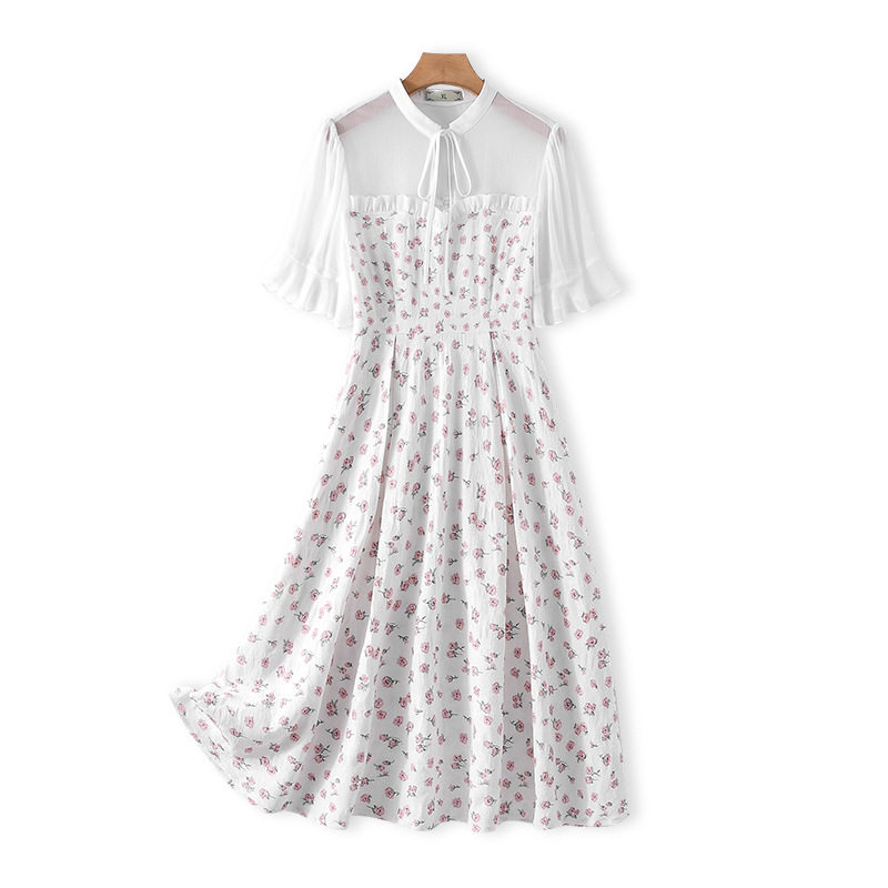  伊自尚服饰连衣裙