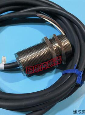 议价德国P+F倍加福 NBB10-30GM60-AR-Y909926 电感式接近开关感测