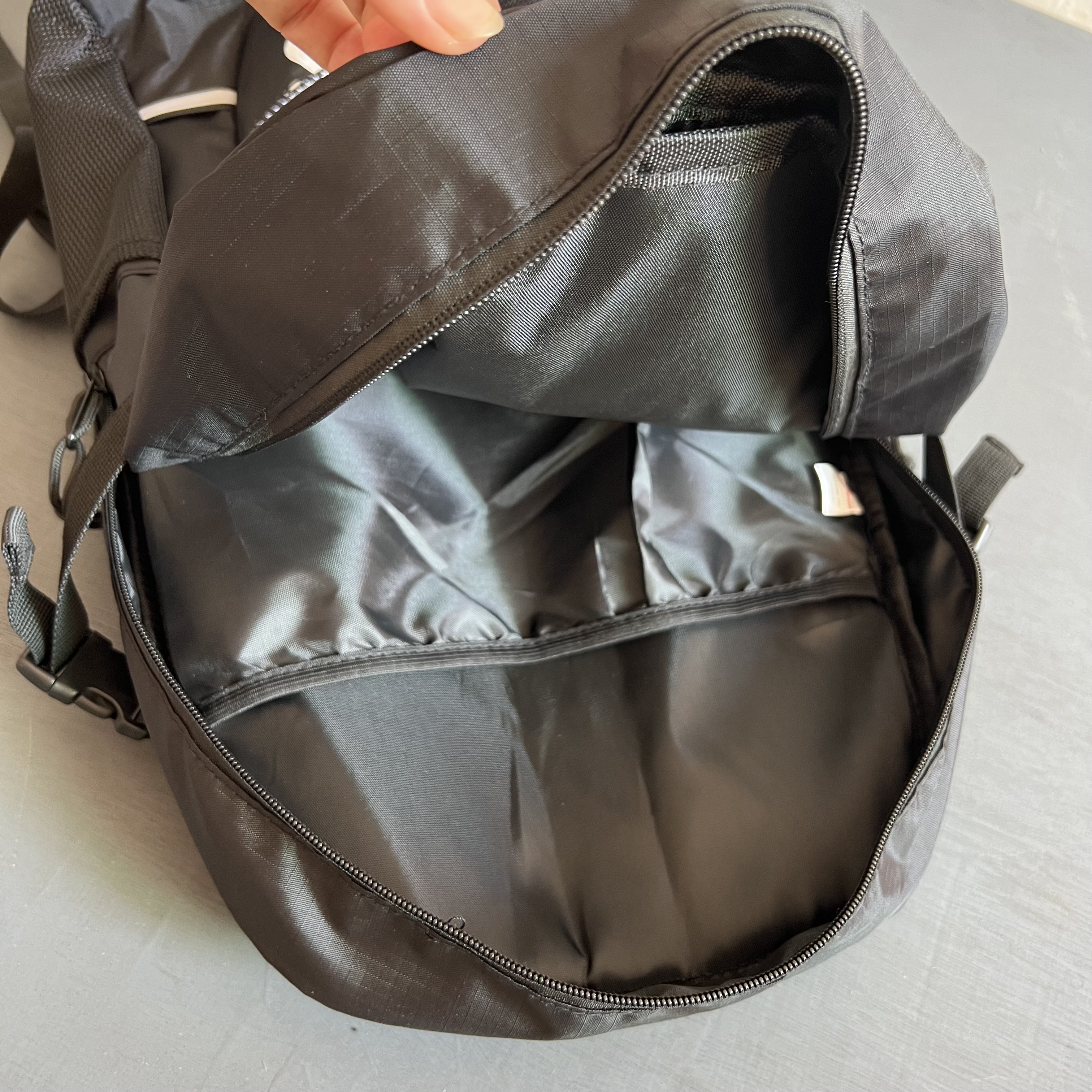 潮牌Sup17ss 42th Backpack Cordura 3M反光双肩背包学生书包-图3