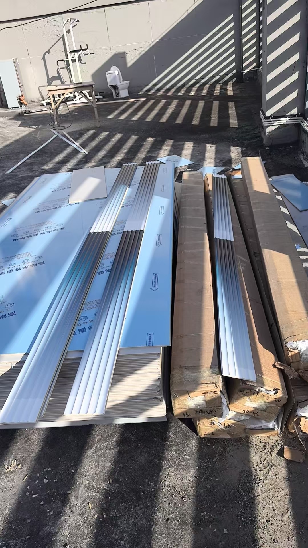 渐变格栅板定制碳晶板防撞板竹木纤维饰面护墙板背景墙格栅板厂家,淘宝优惠券,粉丝福利购,淘宝优惠卷