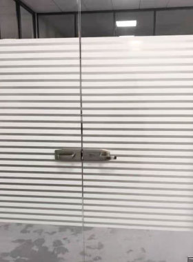 带胶半透明磨砂条纹贴纸办公室隔断玻璃防撞腰线阳台窗户贴膜装饰