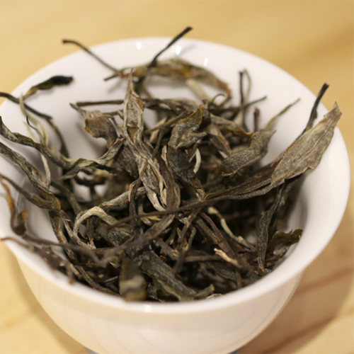 世味莊園 普洱茶生茶 凤庆香竹箐古树纯料 357克 - 图0