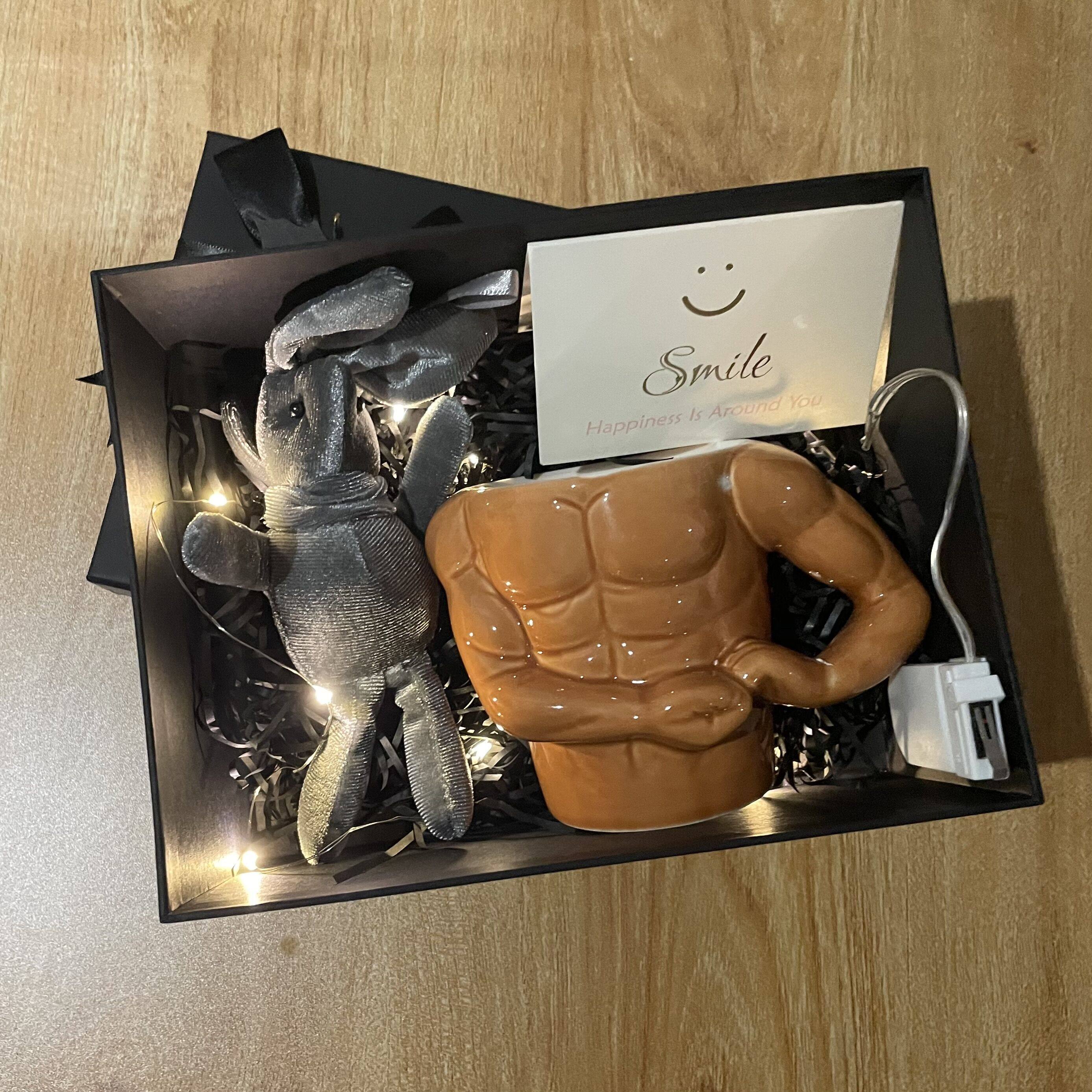 创意可爱猛男杯肌肉杯搞怪陶瓷马克杯猛男请安杯独特礼品生日礼物