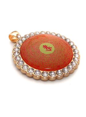 YC432新款精品楞严咒镶嵌水晶钻合金佛牌吊坠法会结缘挂件定制图